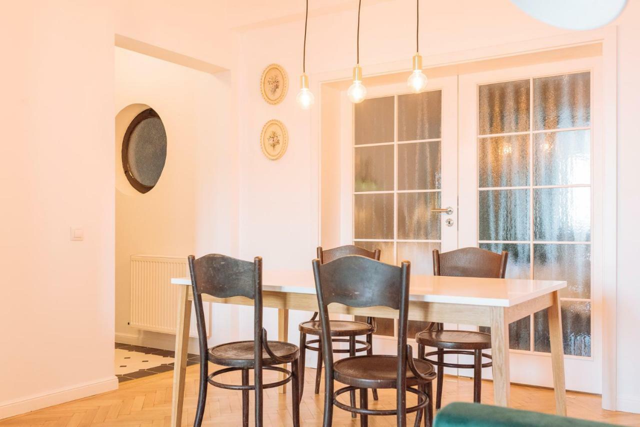 Brezoianu Spacious Flat Bucarest Extérieur photo