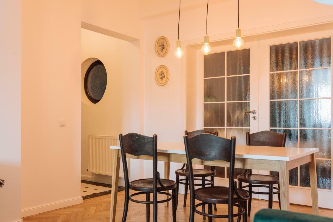 Brezoianu Spacious Flat Bucarest Extérieur photo