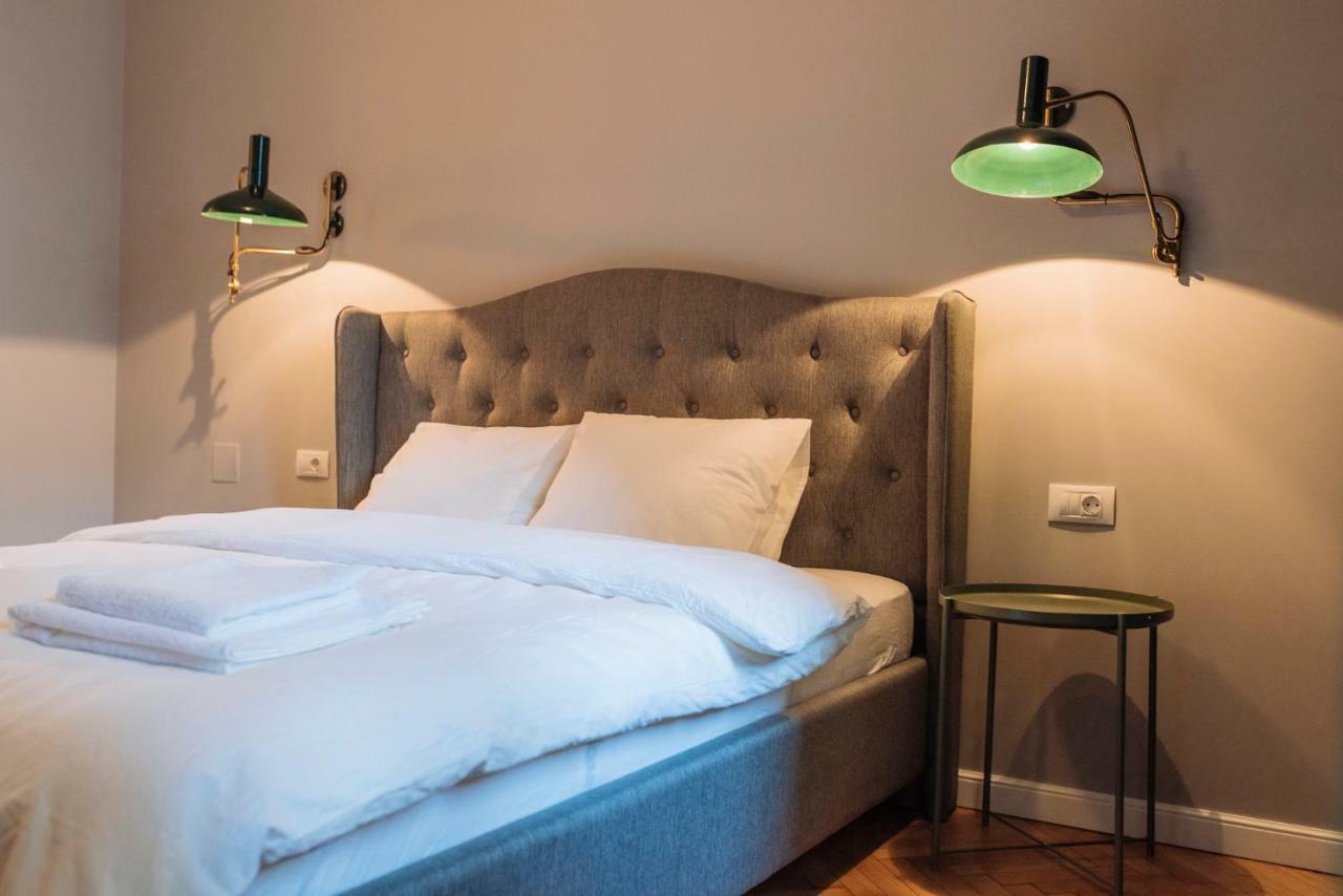Brezoianu Spacious Flat Bucarest Extérieur photo