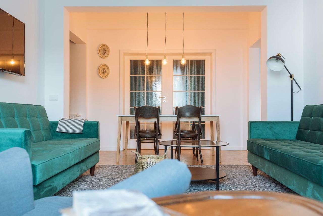 Brezoianu Spacious Flat Bucarest Extérieur photo